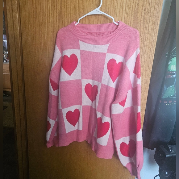 Sweaters - Pink Heart-Print Women's Sweater